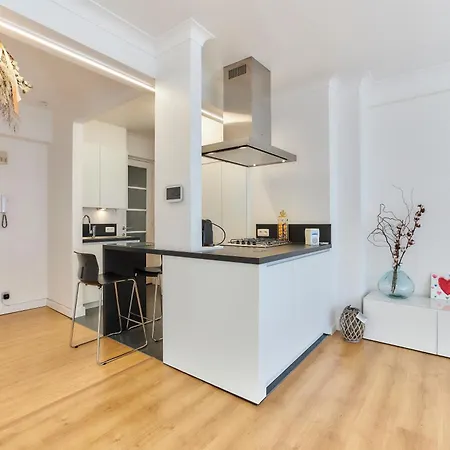 Lecomte - The Shoreline City Stay Ostend